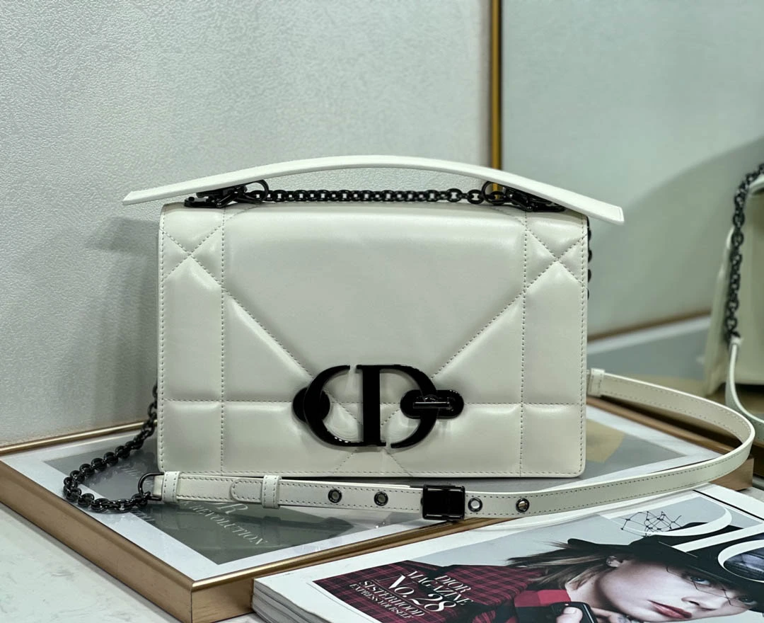 iae22b6836779284f7d2db413c4b683ac