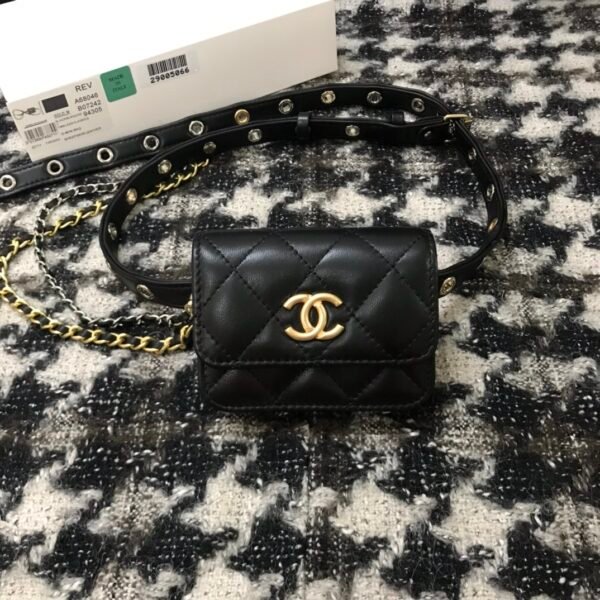 Chanel Waist Bag A68046 21